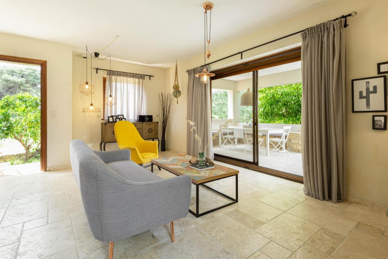 Villa Louise, Trani Ammouda #Feelslikehome オルモス・パナギアス エクステリア 写真